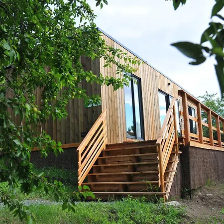 Lodges Arverne Vic-le-Comte Extérieur photo